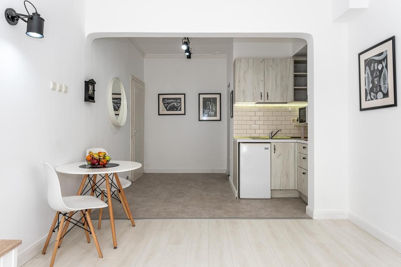 Jazz & Wine - Luxury Apartment By The Sea & Parking & Hbo & Netflix Varna Extérieur photo