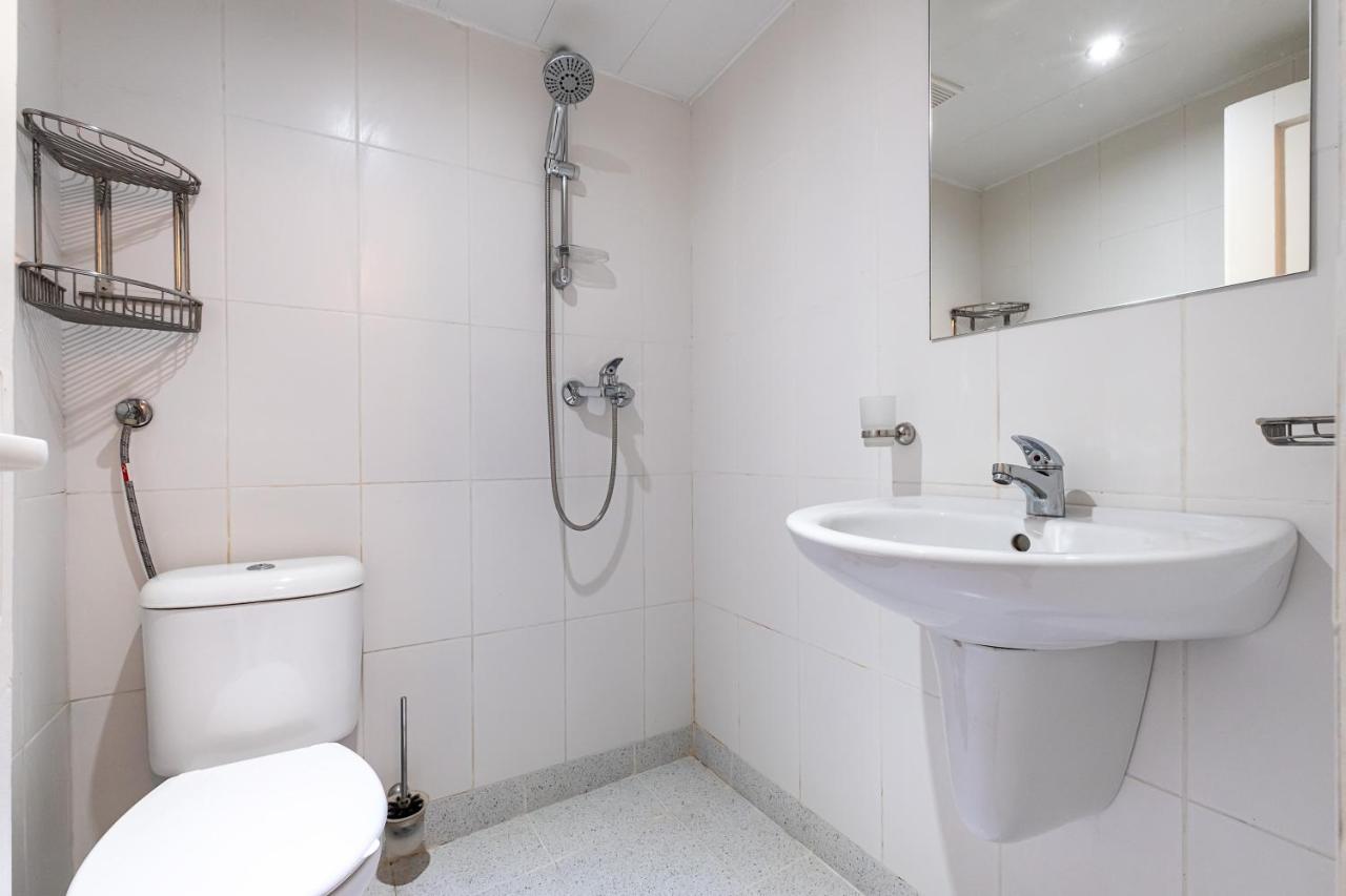 Jazz & Wine - Luxury Apartment By The Sea & Parking & Hbo & Netflix Varna Extérieur photo